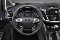 Interieur_Ford-C-Max-2012_24