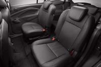 Interieur_Ford-C-Max-2012_27