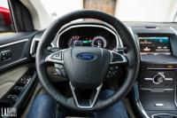 Interieur_Ford-Edge-2.0-TDCi-180_35