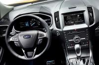 Interieur_Ford-Edge-2015_15