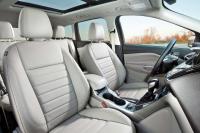 Interieur_Ford-Escape_23