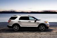 Exterieur_Ford-Explorer-2011_8