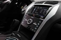 Interieur_Ford-Explorer-2011_48
                                                        width=