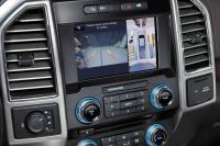 Interieur_Ford-F150-2014_18
                                                        width=