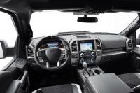 Interieur_Ford-F150-Raptor-2015_14