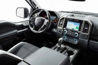 Interieur_Ford-F150-Raptor_23