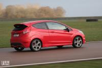 Exterieur_Ford-Fiesta-ST-2015_19