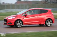 Exterieur_Ford-Fiesta-ST-2015_6
                                                        width=