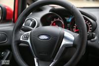 Interieur_Ford-Fiesta-ST-2015_28
                                                        width=