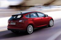 Exterieur_Ford-Focus-2010_3