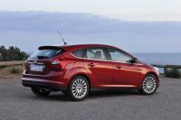 Exterieur_Ford-Focus-2011_24