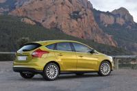 Exterieur_Ford-Focus-2011_8
                                                        width=