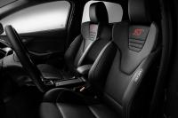 Interieur_Ford-Focus-ST-2014_17
                                                        width=