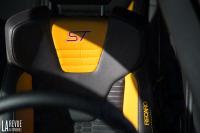 Interieur_Ford-Focus-ST-250ch_19
                                                        width=