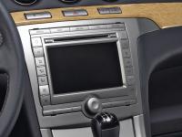 Interieur_Ford-Galaxy_29