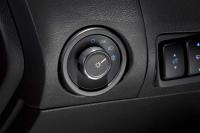 Interieur_Ford-Taurus-2010_47