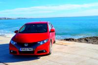 Exterieur_Honda-Civic-1-6-i-DTEC-Executive-Navi_13
                                                        width=