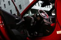 Interieur_Honda-Civic-Type-R-2.0-VTEC_37
                                                        width=