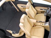 Interieur_Honda-Civic_72
                                                        width=