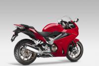 Exterieur_Honda-VFR-800-F_1
                                                        width=