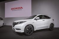 Exterieur_Honda-Vezel-Hybrid-2014_7
                                                        width=