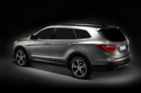 Exterieur_Hyundai-Grand-Santa-Fe_18