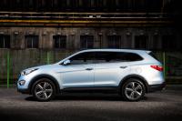 Exterieur_Hyundai-Grand-Santa-Fe_11