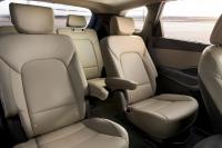 Interieur_Hyundai-Grand-Santa-Fe_24