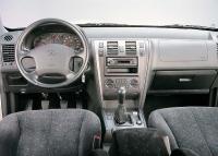 Interieur_Hyundai-Terracan_15