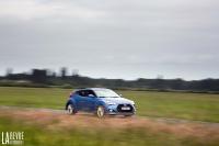 Exterieur_Hyundai-Veloster-Turbo-2015_6
                                                        width=