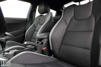 Interieur_Hyundai-Veloster-Turbo-2015_17
                                                        width=