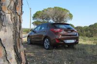 Exterieur_Hyundai-i30-CRDi-128-BVA_24
                                                        width=