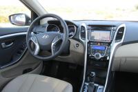 Interieur_Hyundai-i30-CRDi-128-BVA_30