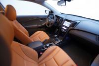 Interieur_Hyundai-i30-coupe_17
                                                        width=