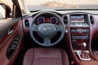 Interieur_Infiniti-EX30d_20