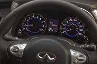 Interieur_Infiniti-FX-2012_8
                                                        width=