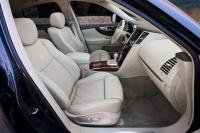 Interieur_Infiniti-FX-2013_27
                                                        width=