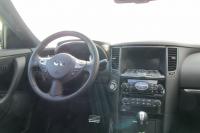 Interieur_Infiniti-FX-30d_32