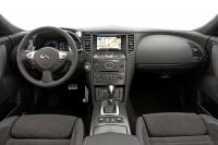 Interieur_Infiniti-FX-Vettel-Edition_25
                                                        width=