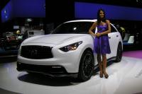 Exterieur_Infiniti-FX-Vettel_1