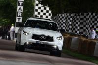 Exterieur_Infiniti-FX-Vettel_5
                                                        width=