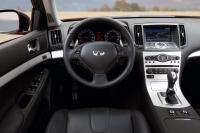 Interieur_Infiniti-G37-Sedan_15