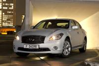 Exterieur_Infiniti-M35h_14
                                                        width=