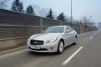 Exterieur_Infiniti-M35h_12
                                                        width=