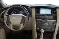 Interieur_Infiniti-QX_13