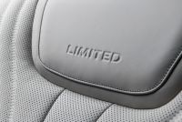 Interieur_Infiniti-QX80-Limited_9
                                                        width=