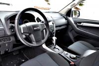 Interieur_Isuzu-D-MAX-2014_25