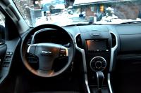 Interieur_Isuzu-D-MAX-2014_24