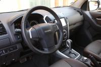 Interieur_Isuzu-D-MAX-LS-Quasar_22
                                                        width=