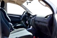 Interieur_Isuzu-D-MAX-Planet_34